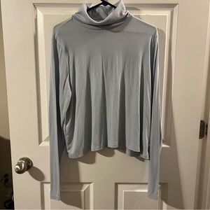 Old Navy UltraLite Performance Cropped Ribbed Turtleneck Top, Size XL